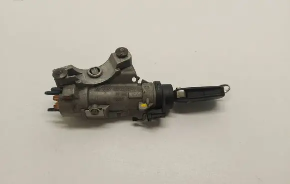 Audi A4 S4 B6 8E 8H Ignition lock 4B0905851G