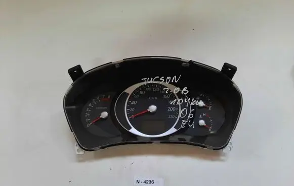 Hyundai Tucson JM Speedometer (instrument cluster) 940032E541