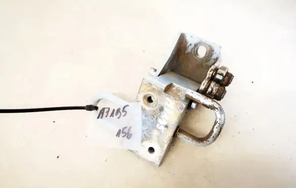 Audi A6 S6 C5 4B Rear door lower hinge 4b0833412b