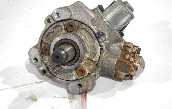 Seat Ibiza IV (6J,6P) Fuel injection high pressure pump 03P130755