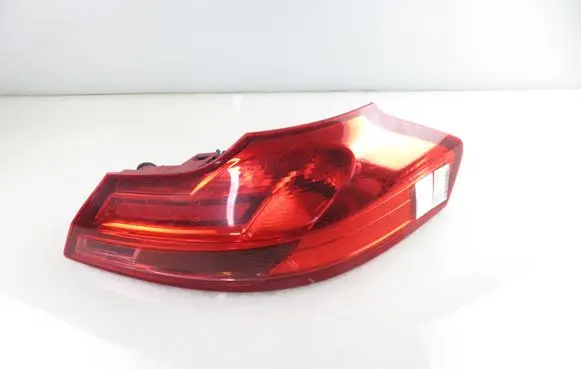 Rear/tail lights