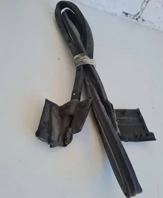 Mitsubishi Eclipse Front door rubber seal