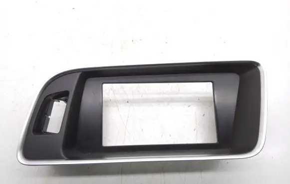 Audi Q5 SQ5 Radio/GPS head unit trim 8R2857186G