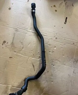 BMW 7 F01 F02 F03 F04 Engine coolant pipe/hose 1712851360402