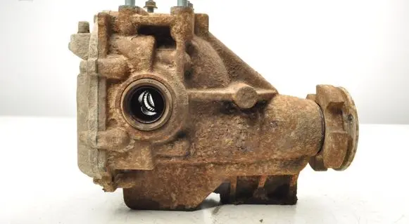 Mazda 5 Rear differential 