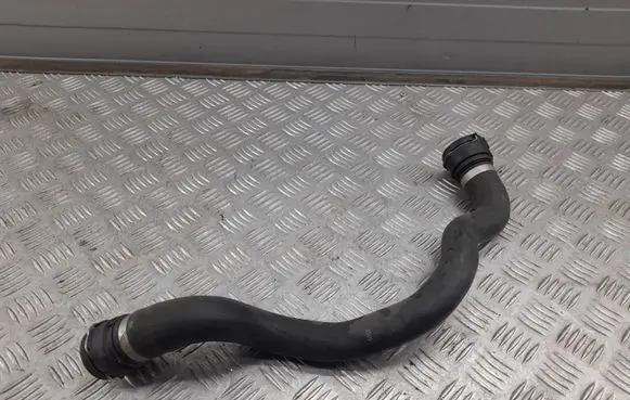 Audi Q5 SQ5 Engine coolant pipe/hose 8R0121101T