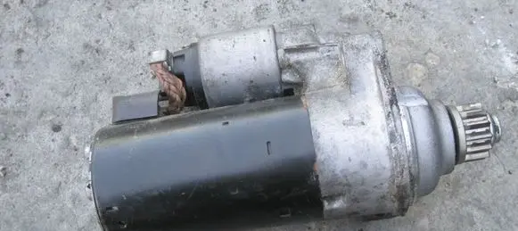 Mercedes-Benz B W246 W242 Starter motor A6459060300