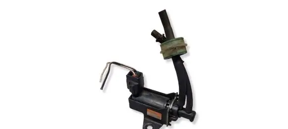 Toyota Avensis T250 Turbo solenoid valve 2581927050 1397000850
