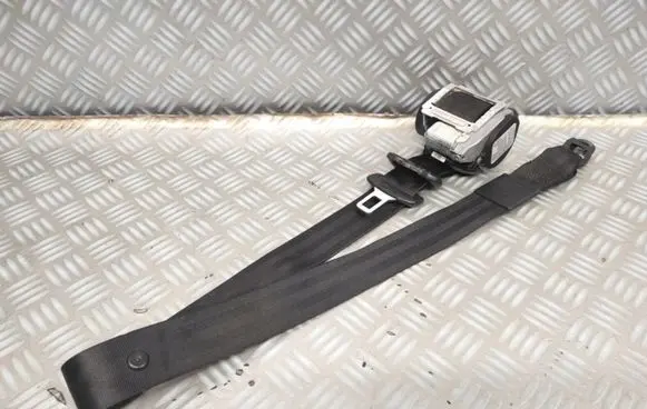 Audi A6 S6 C6 4F Front seatbelt 8E0857705G