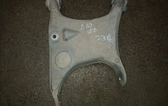 BMW 5 E60 E61 Rear upper control arm/wishbone 33326755989
