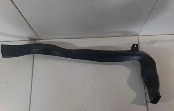 Tesla Model X Cabin air duct channel 13867900A