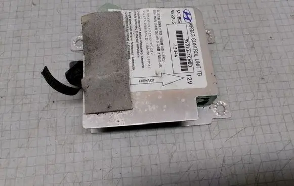 Hyundai Getz Airbag control unit/module 959101C600