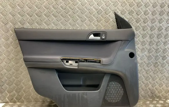 Volvo V50 Front door card panel trim 30755292