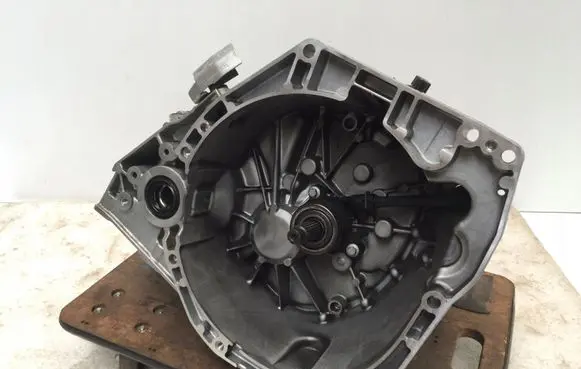 Nissan Qashqai J12 Manual 6 speed gearbox CMTX26 TL4169