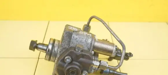 Opel Mokka Fuel injection high pressure pump 55570040 25SP14