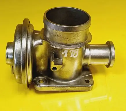 BMW 3 E46 EGR valve 72826400
