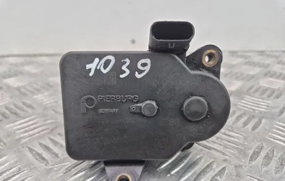 Mercedes-Benz E W211 Intake manifold valve actuator/motor A6421500494