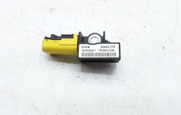Honda CR-V Airbag deployment crash/impact sensor 5WK43786 77970SWAE113M4