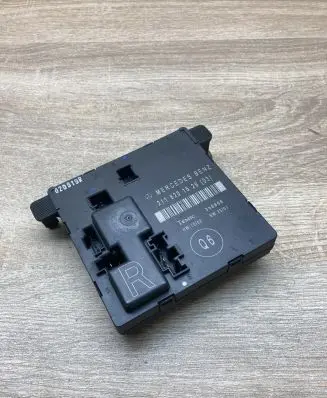 Mercedes-Benz E W211 Door control unit/module 2118201626 356806
