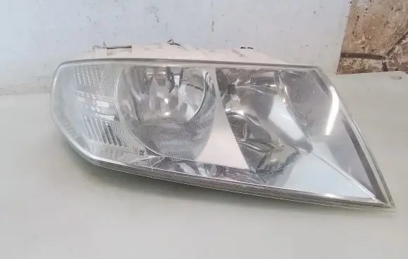 Skoda Octavia Mk2 (1Z) Headlight/headlamp