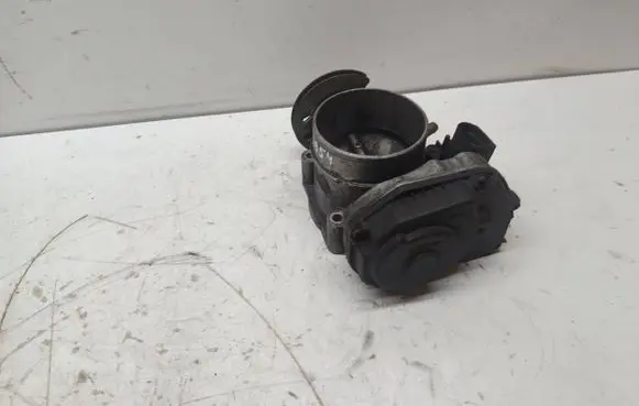 Audi A6 S6 C5 4B Throttle valve 078133063AN 408237221008