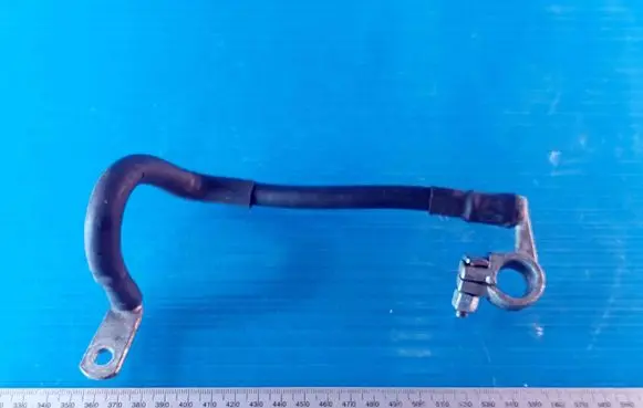 Volkswagen Golf VI Negative earth cable (battery) 1T0971235A
