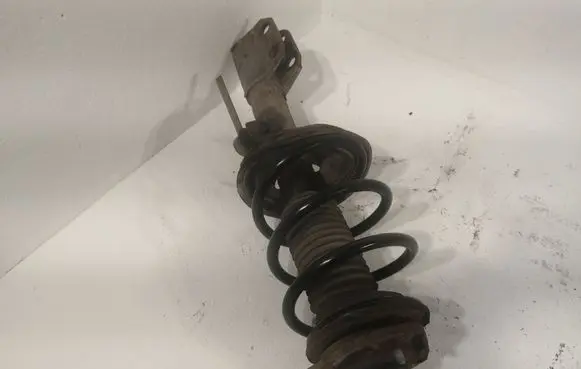 Toyota Avensis T250 Front shock absorber/damper 4852009D70 4813105820