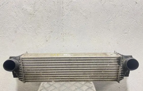 BMW 5 F10 F11 Intercooler radiator 7805629 R7368003