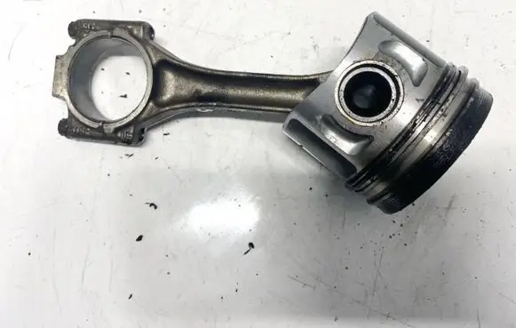 Volkswagen Polo III 6N 6N2 6NF Piston with connecting rod 045cde