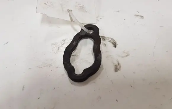 Volvo S80 Fuel Injector clamp holder
