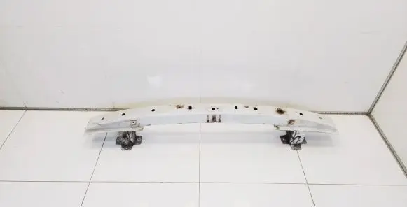 Nissan Primastar Front bumper cross member