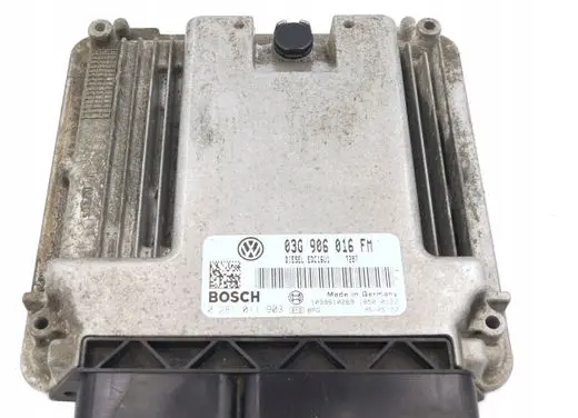 Volkswagen Golf V Engine control unit/module 03G906016FM
