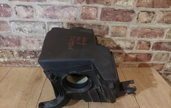 Ford Kuga I Air filter box cover 