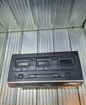 Audi A4 S4 B6 8E 8H Climate control unit 8E0820043AB 1216205