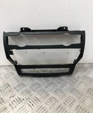 BMW X6 E71 Radio/GPS head unit trim T0027285 0117730 773201