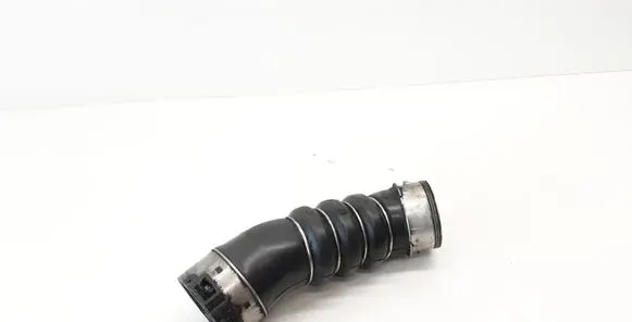 BMW 1 E81 E87 Intercooler hose/pipe 7797480
