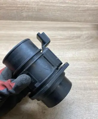 Renault Laguna II Mass air flow meter 7700314669 7700314057 5WK9609
