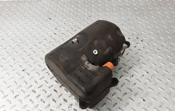 BMW X1 U11 Air conditioning (A/C) compressor (pump) 9871511 64525B31E59 5B31E59