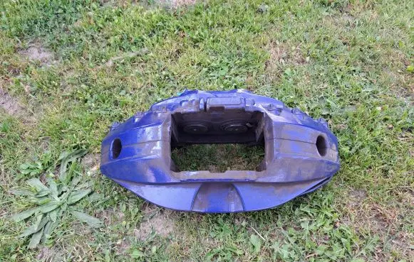 BMW X5M G05 F95 Front brake caliper 20C44705 689122301 A1S174906
