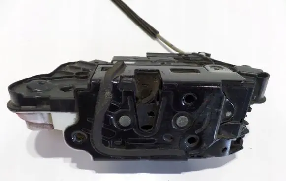 Seat Ibiza IV (6J,6P) Front door lock 5N1837015E
