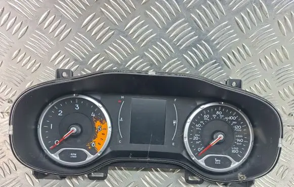 Jeep Renegade Speedometer (instrument cluster) 5550031717