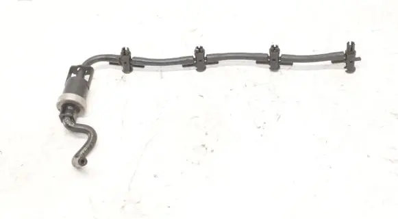 Volkswagen PASSAT CC Fuel return line/hose 
