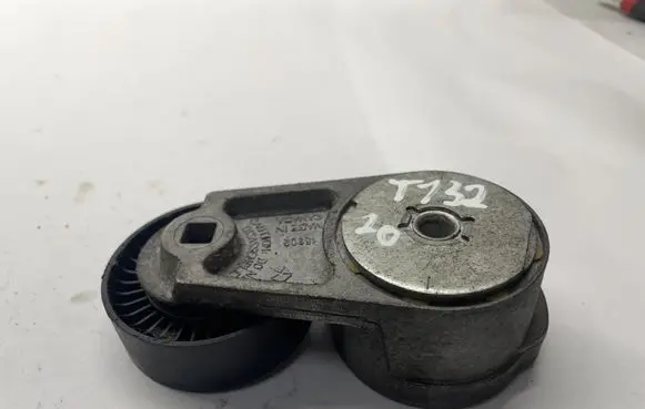 Dodge Challenger Generator/alternator belt tensioner 15909