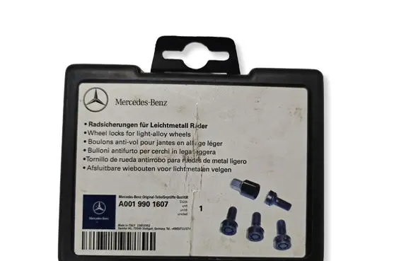 Mercedes-Benz SLK R172 Nuts/bolts A0019901607