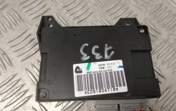 Nissan Primera Air conditioning/heating control unit ED01034710