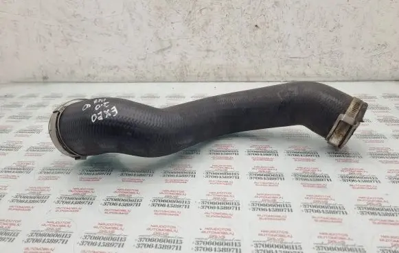 Seat Exeo (3R) Intercooler hose/pipe 8E0145737Q