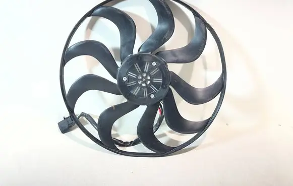 BMW 5 G60 G61 Electric radiator cooling fan 5A197B705