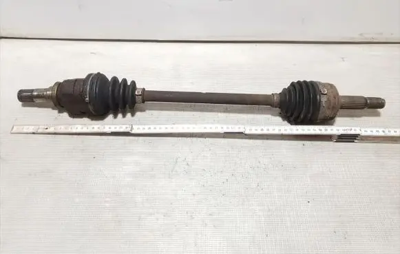Peugeot 107 Front driveshaft