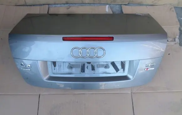 Audi A4 S4 B6 8E 8H Tailgate/trunk/boot lid