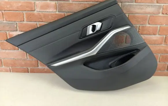 BMW 3 G20 G21 Coupe rear side trim panel 8088129